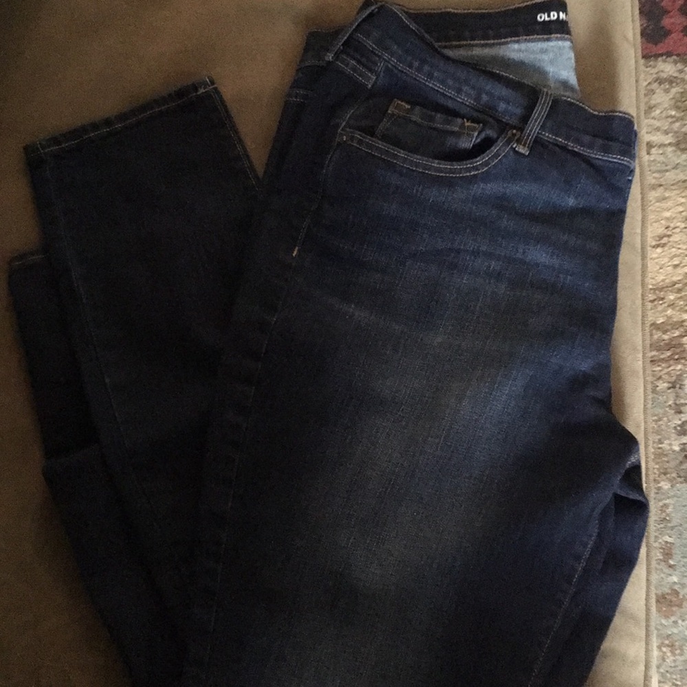 Old Navy - brand new- ****16 LONG****